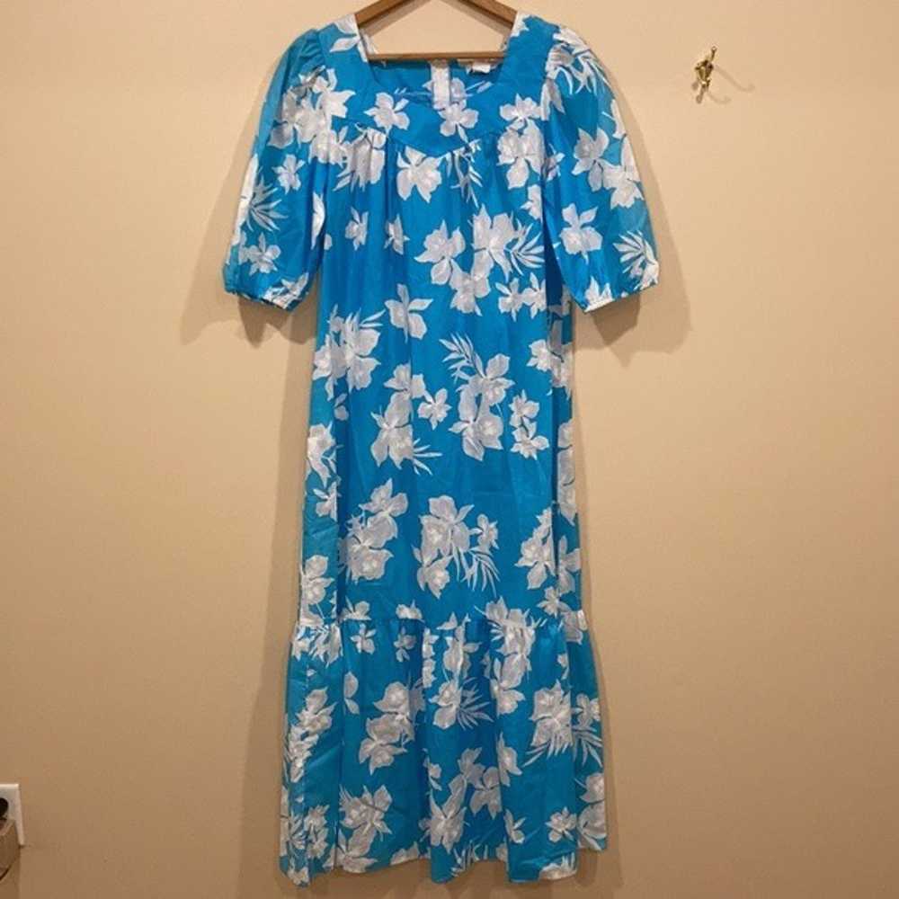 Vintage Made In Hawaii Floral Muumuu M/L - image 2