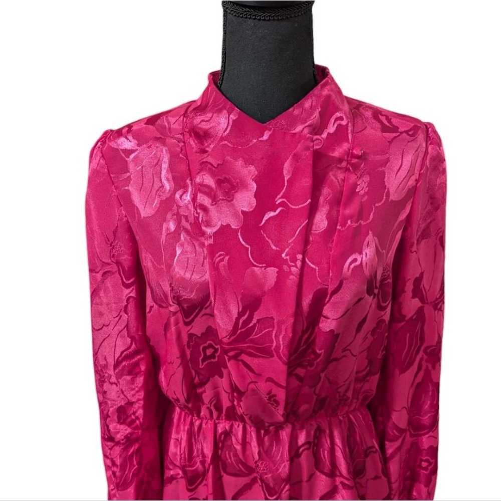 Vintage HHR Fuchsia Pink Floral Embossed Wrap Sty… - image 4