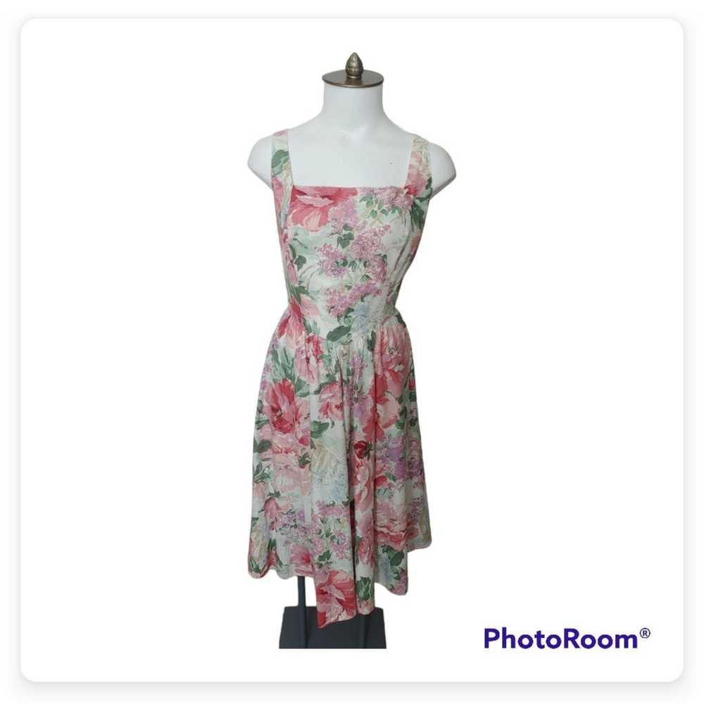 Vintage floral dress.  Size 8. - image 1