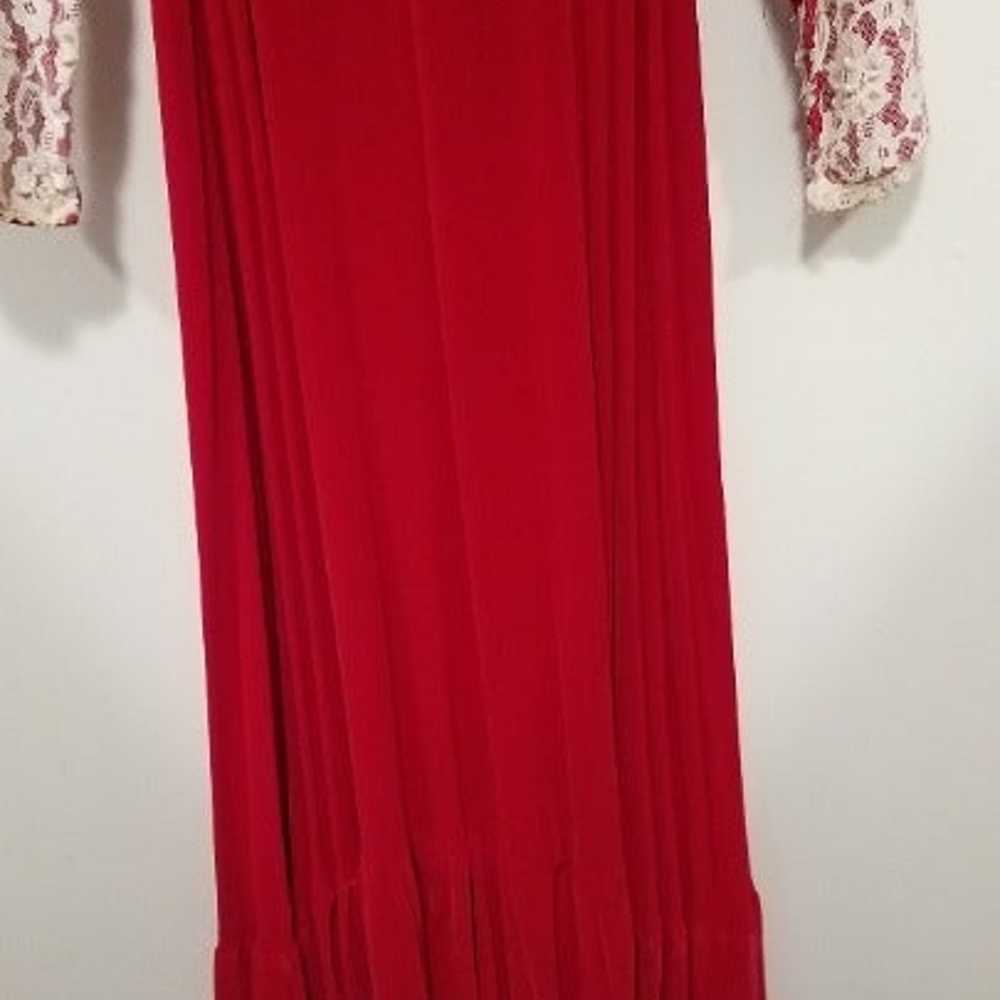 Beautiful Red Velvet Vintage Gown - image 5