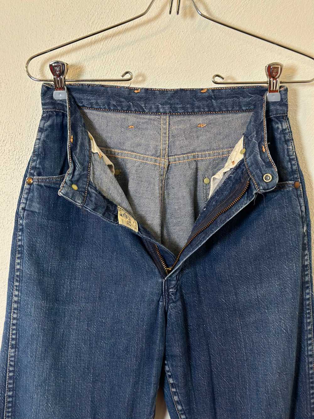 60s Wrangler Blue Bell Sanforized denim jeans - image 10