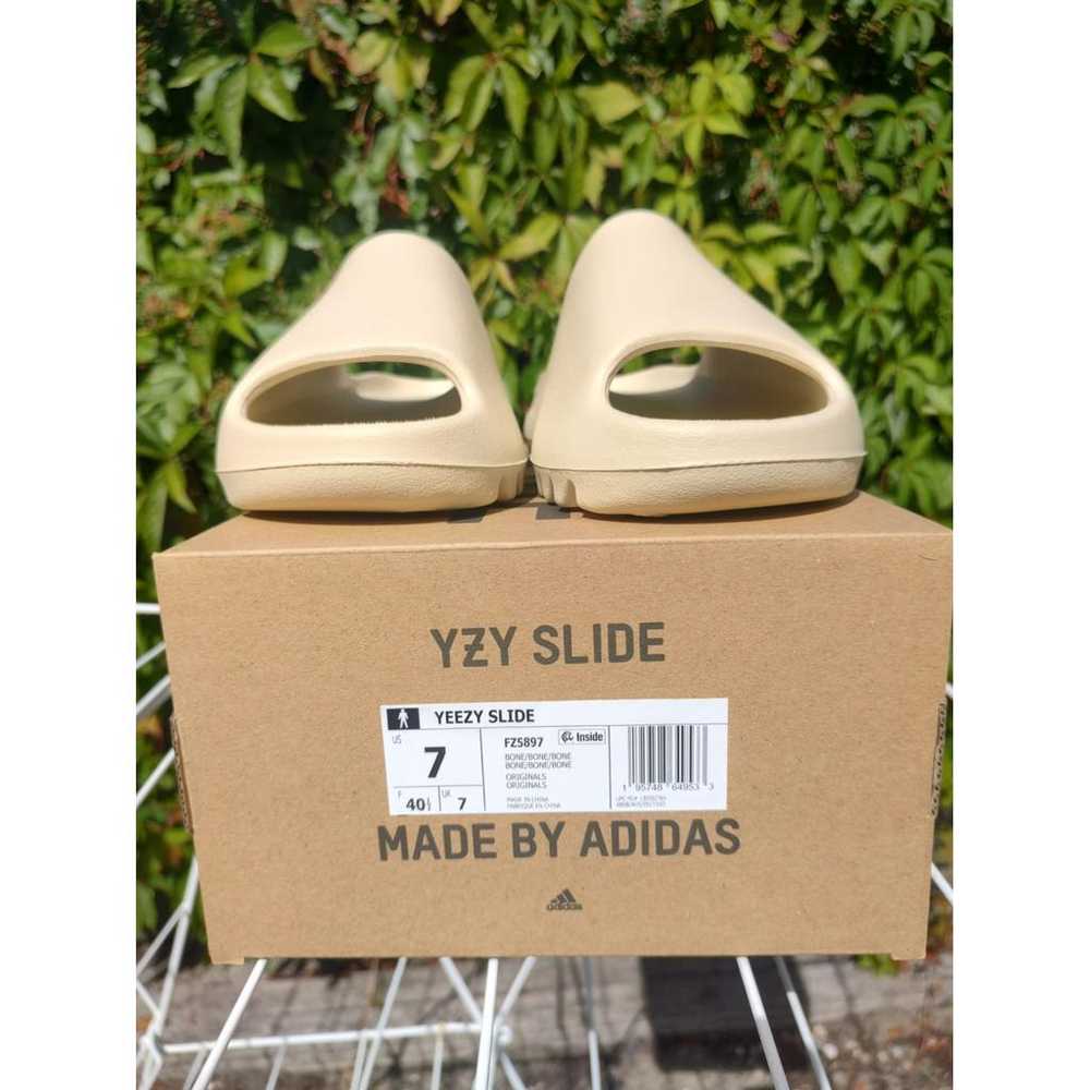 Yeezy x Adidas Slide sandal - image 5