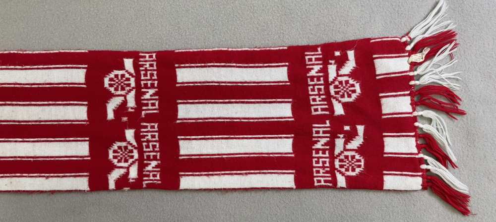 Soccer Jersey × Vintage Arsenal London scarf vint… - image 10