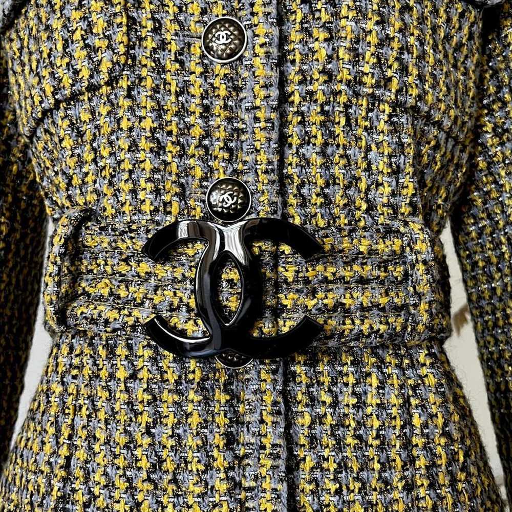 Chanel Tweed jacket - image 11