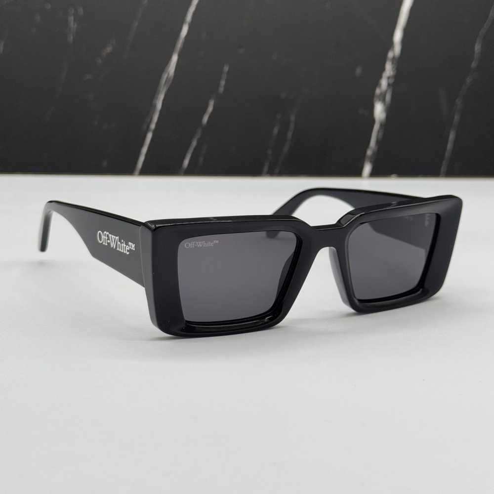 Off-White Sunglasses - image 8