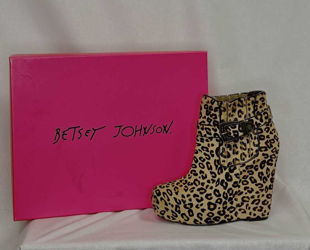 Betsy Johnson Leopard Print Booties - image 1