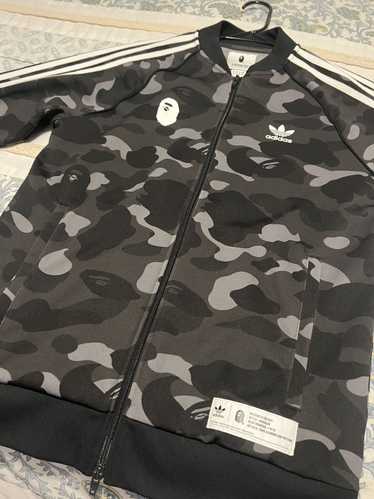 Bape x adidas track - Gem