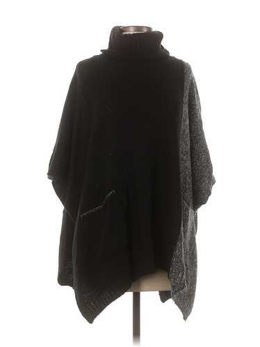 Charming Charlie Women Black Poncho XS