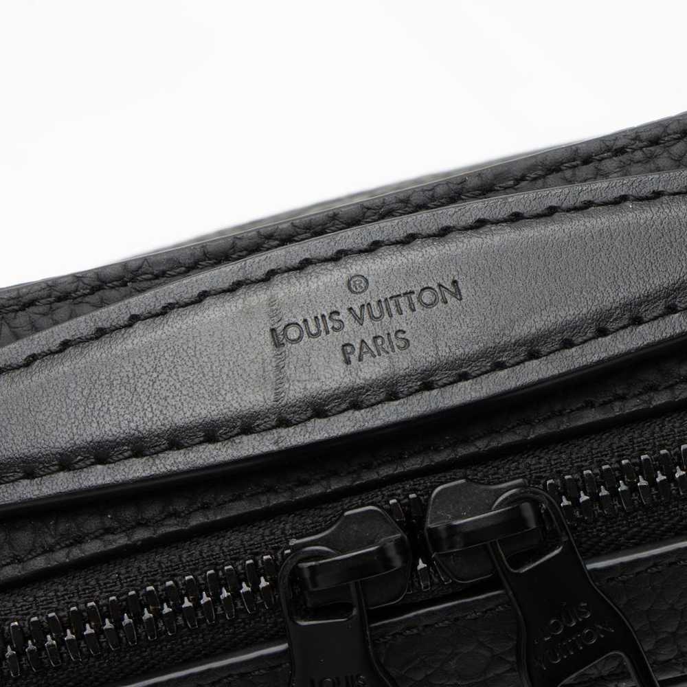 Louis Vuitton Leather crossbody bag - image 12