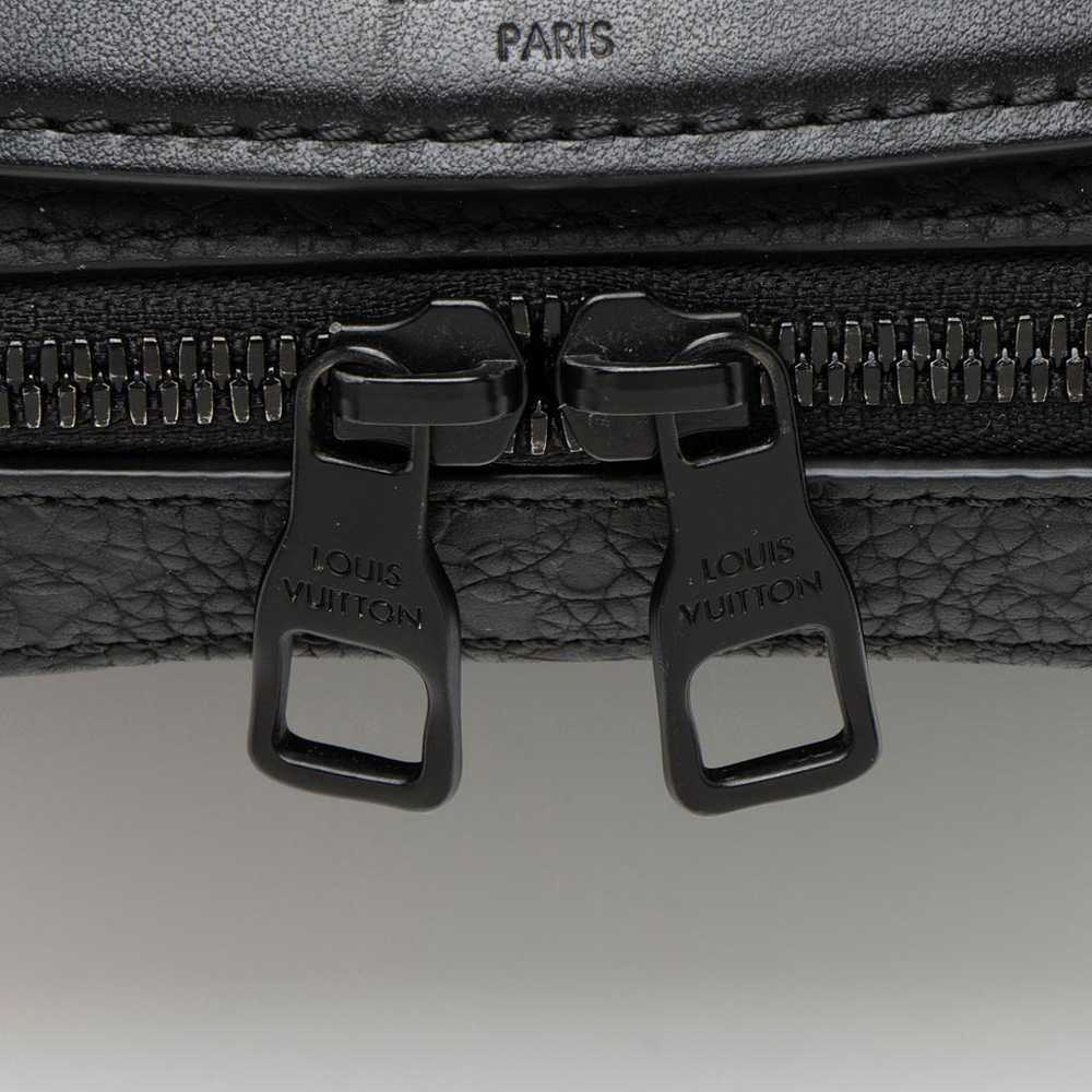 Louis Vuitton Leather crossbody bag - image 8