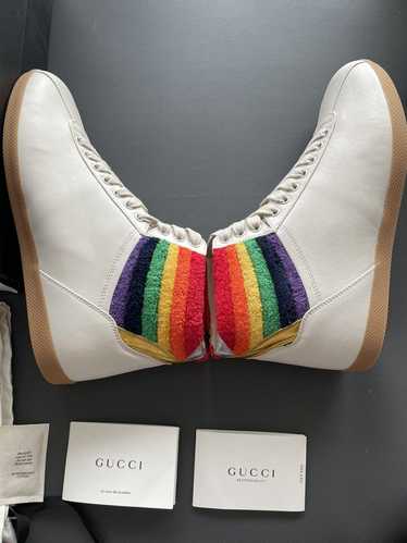 Gucci Limited Rare Runway Brand New Rainbow Love L