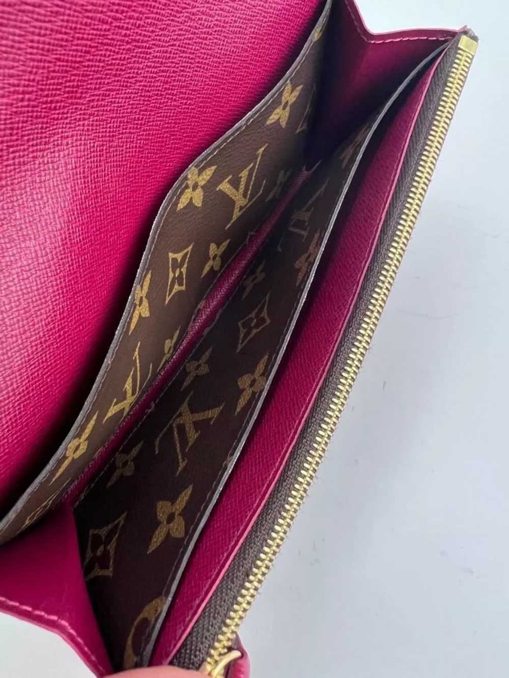 Louis Vuitton Emilie Monogram Fuchsia Wallet Clut… - image 3