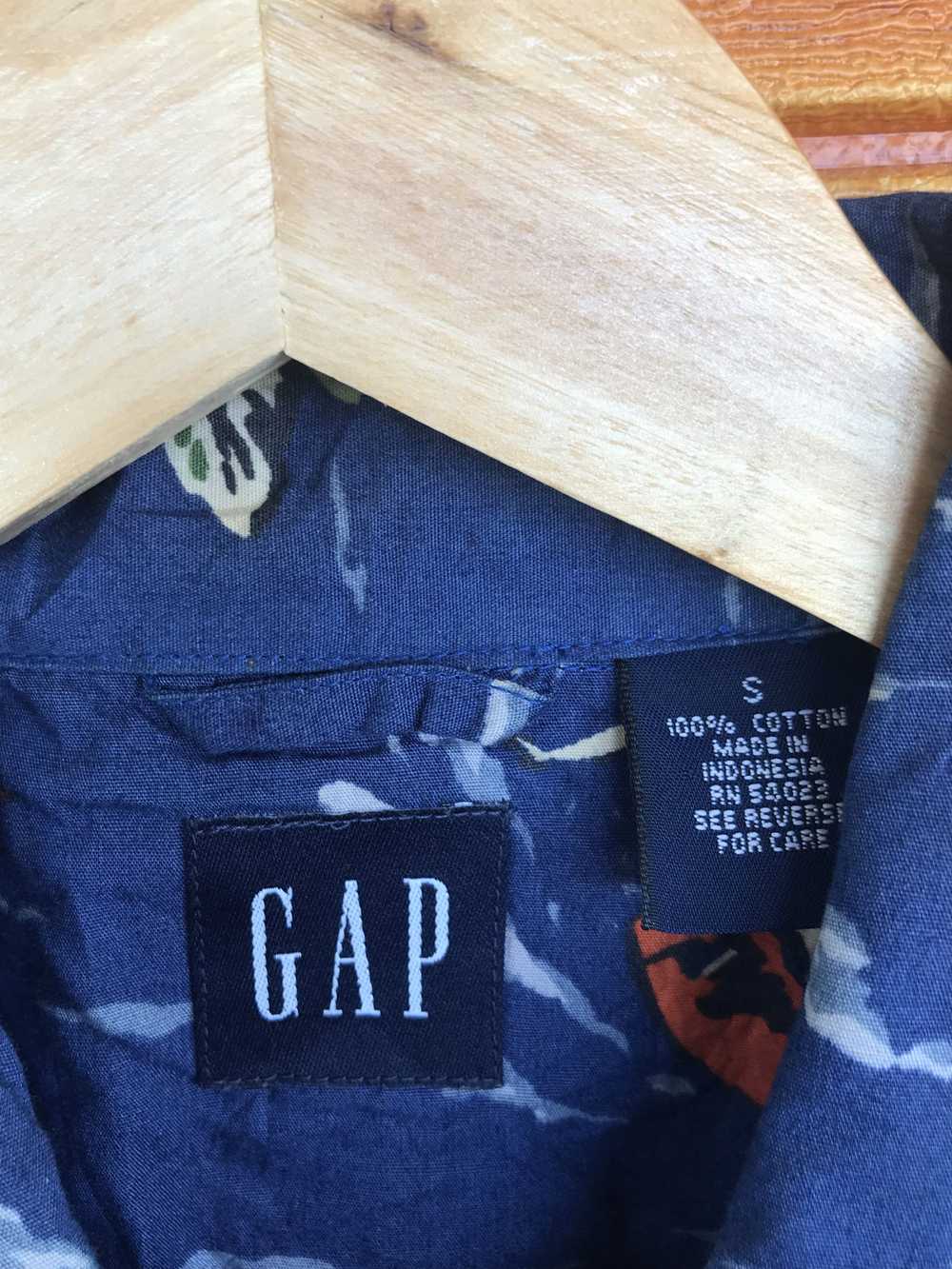 Gap × Hawaiian Shirt × Vintage Vintage Gap Scenic… - image 5