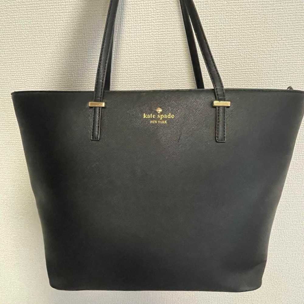 kate spade black tote bag for commuting - image 2