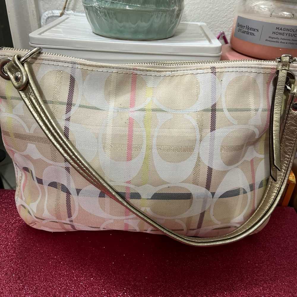 Classic COACH signature canvas shoulder bag - image 3