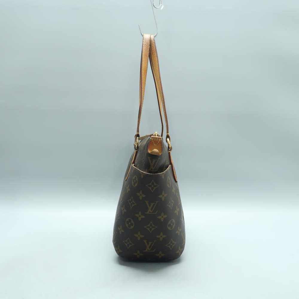 Louis Vuitton Totally leather handbag - image 3