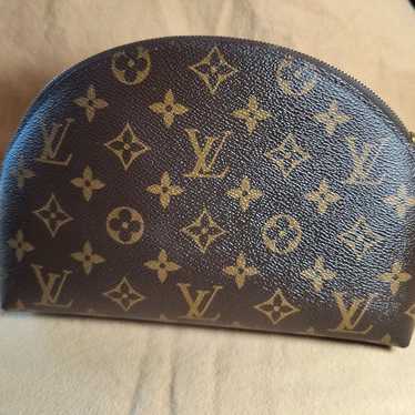 Louis Vuitton Trousse Demi-Ronde monogram