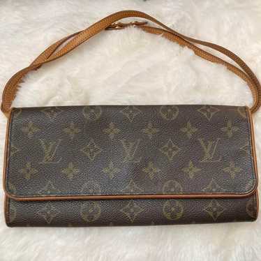 LOUIS VUITTON Shoulder Bag Pochette Twin