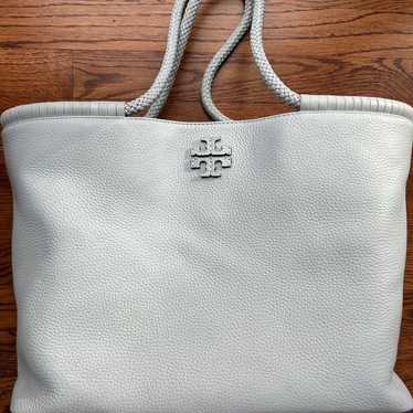 Tory Burch Taylor Tote in seltzer blue