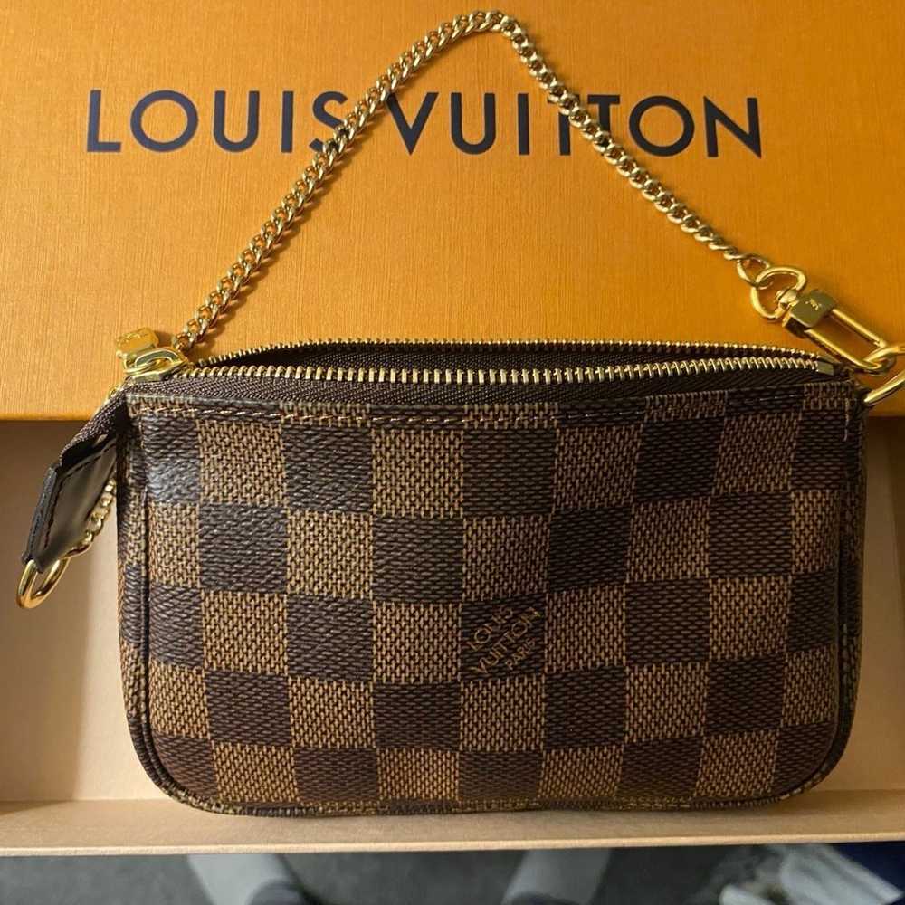 Louis Vuitton Mini Pochette Accessoires Damier Eb… - image 4