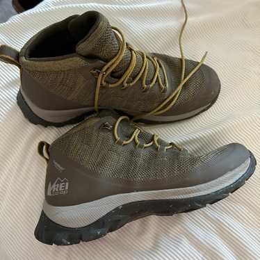 REI Hiking Boots Size 10