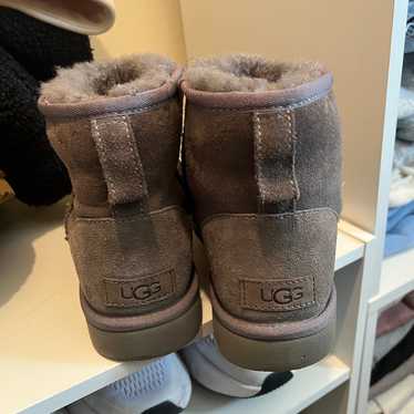 UGG Classic Mini