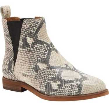 Women’s Lucky Brand Haylia Snake Print Boots 7 US!