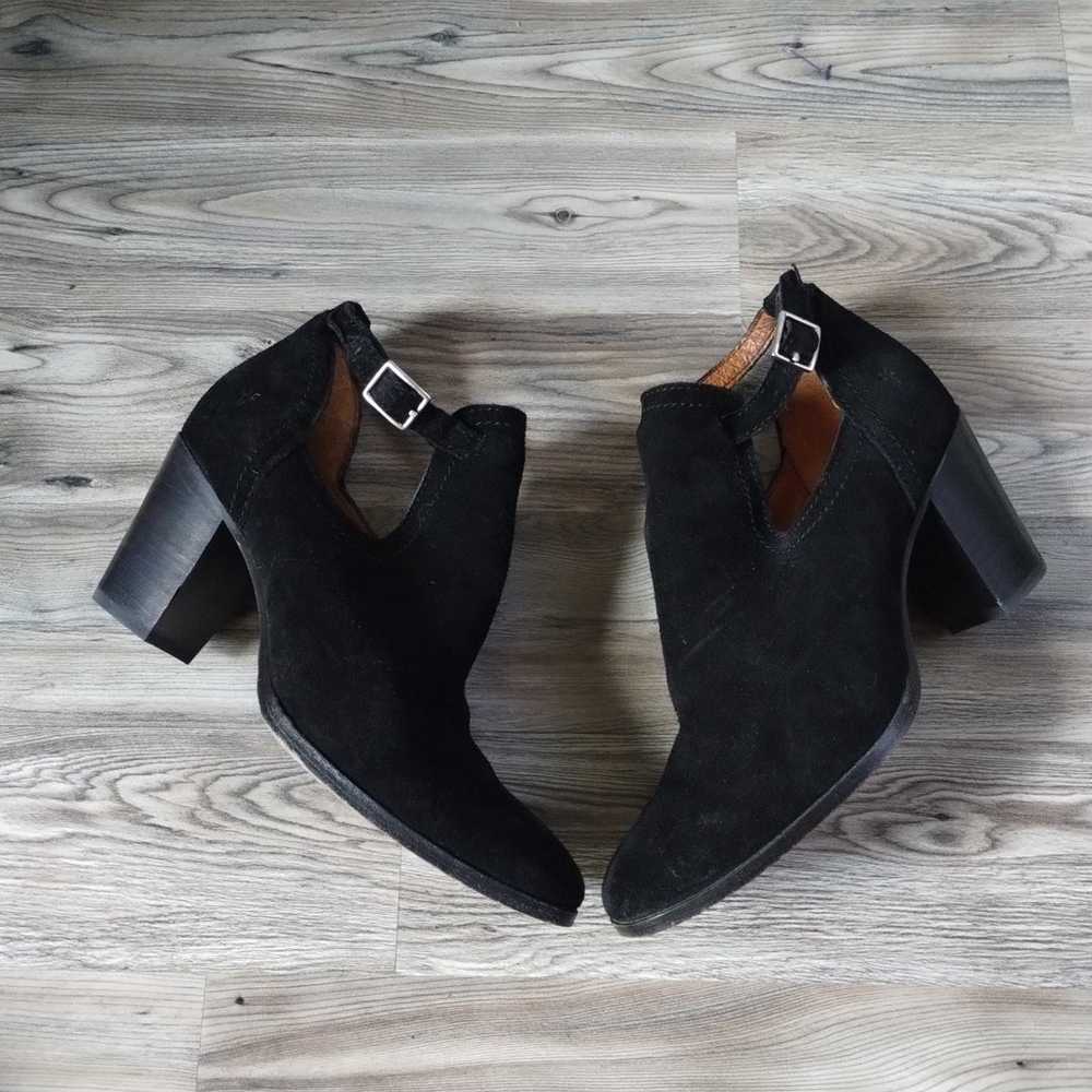 Frye Meghan Black Suede Block Heel Bootie Shoe Si… - image 1