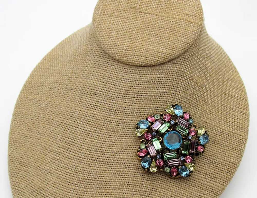 1953 Hollycraft Pastel Rhinestone Brooch - image 4