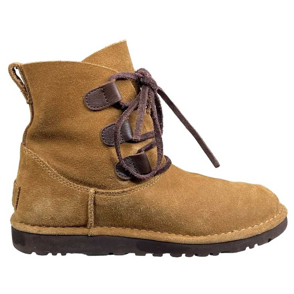 UGG Women’s Elvi Brown Suede Lace Up Ankle Boots … - image 1