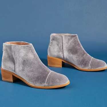 Anthropologie Blue Gray Velvet Ankle Boots Bootie… - image 1