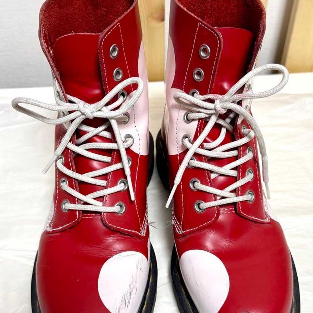 Dr. Martens 24cm Heart Valentine UK5 8-hole boots - image 2