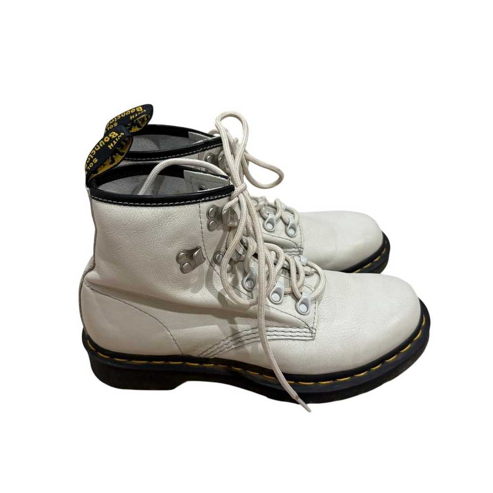 Dr. Martens Boots Women 9 White Lace Up Chunky Ha… - image 1