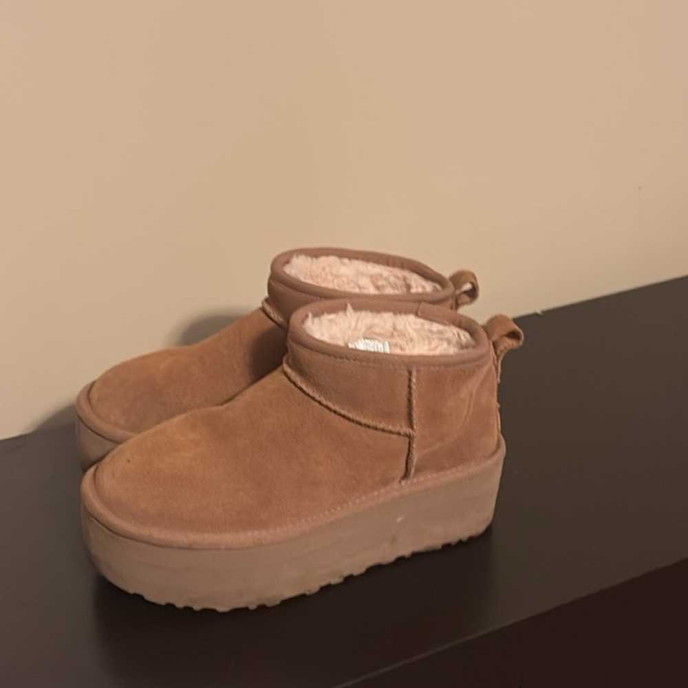 UGG Classic Ultra Mini Platform - image 1