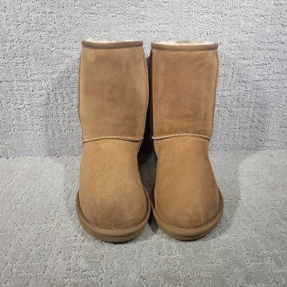 UGG Australia Classic Short Women's Size US 7 Che… - image 2