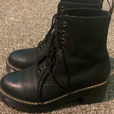 Dr Martens SHRIVER HI platform boots