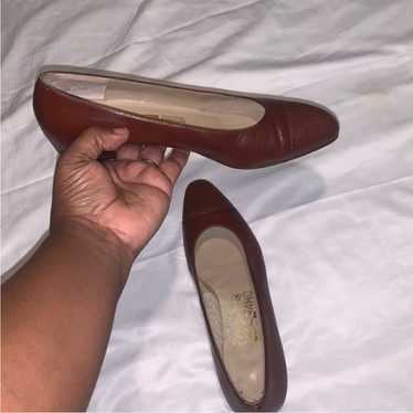 FERRAEGAMO BROWN PUMPS 9 - image 1