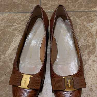 Salvatore Ferragamo Brown Vara Pumps Size 6.5