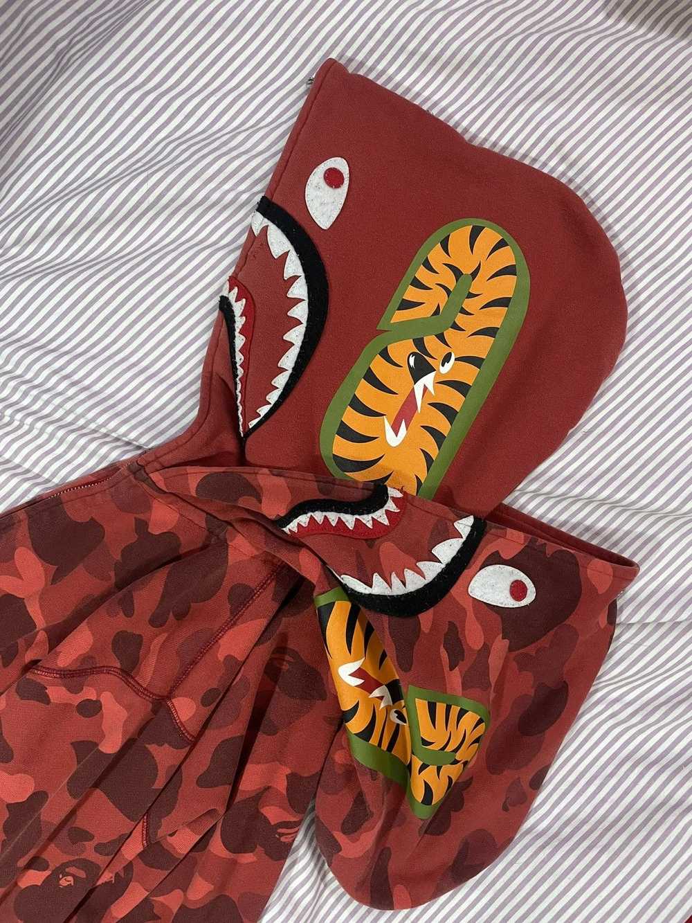 Bape Bape color camo red shark double hoodie - image 6