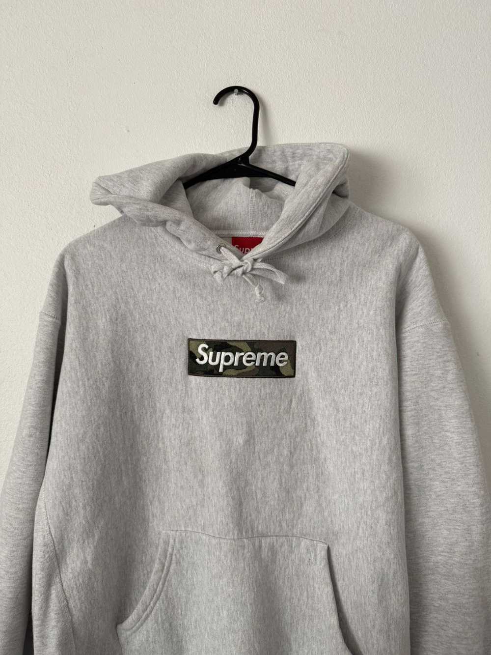 Supreme Supreme Camo Box Logo Hoodie 2023 - image 3