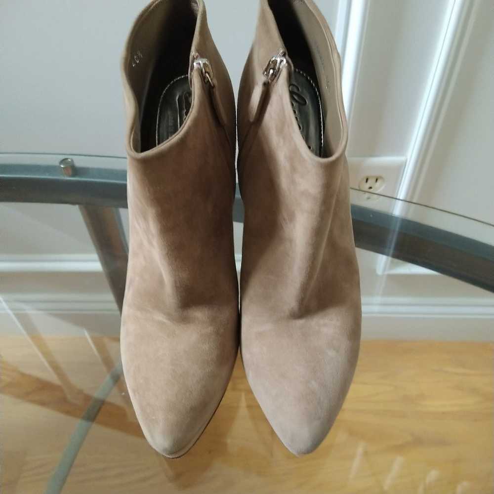 Gucci Brown Suede Platform Booties Size 40.5 - image 2