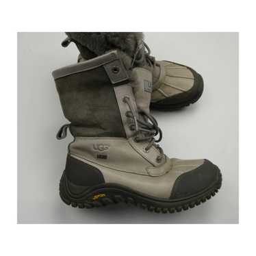 Ugg UGG ADIRONDACK II WINTER BOOTS Size 6.5 - 3052