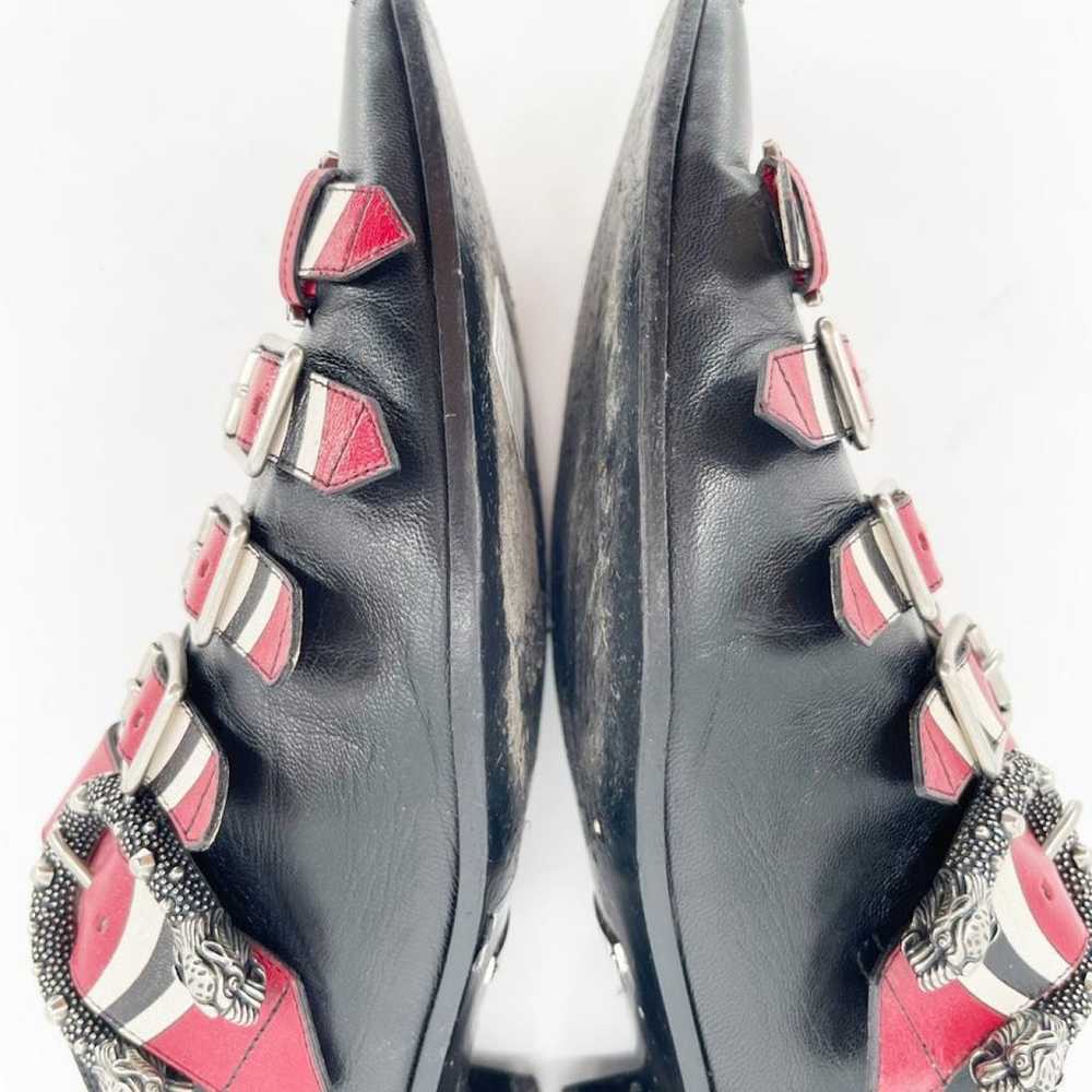 Gucci Leather flats - image 7