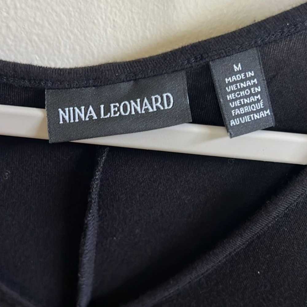 NINA LEONARD MEDIUM BLACK VNECK SLEEVELESS DRESS … - image 5