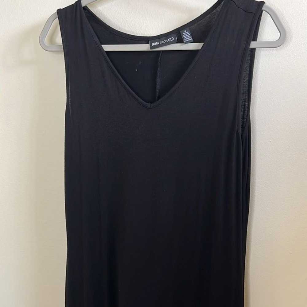 NINA LEONARD MEDIUM BLACK VNECK SLEEVELESS DRESS … - image 8