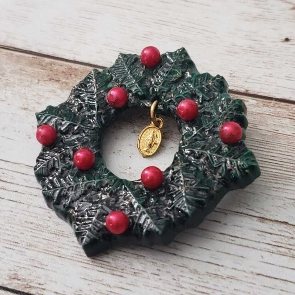 Vintage Brooch / Pin Large Statement Wreath - image 2