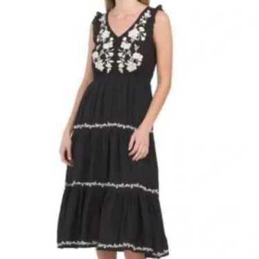 Lucky Brand black and white embroidered tiered mid