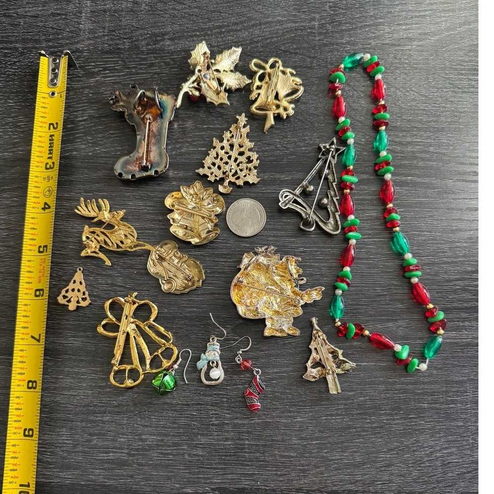 Christmas Holiday Themed Mixed Jewelry Lot Brooch… - image 3