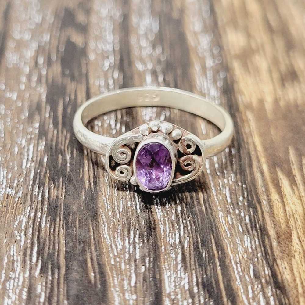 Vintage Round Shape One Stone Purple Amethyst rin… - image 9