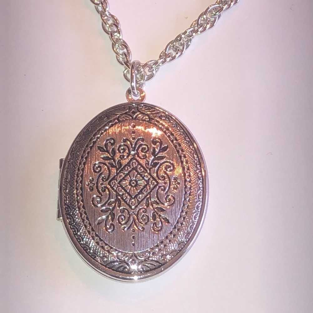 Vintage Silver Tone Chain Engraved Floral Locket … - image 1